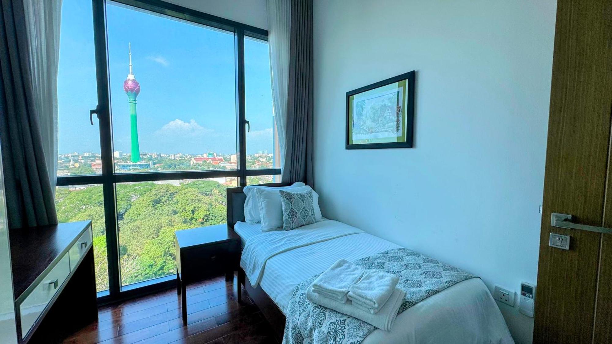 Cosy Home In Heart Of Colombo At Capitol Twinpeaks. Kültér fotó